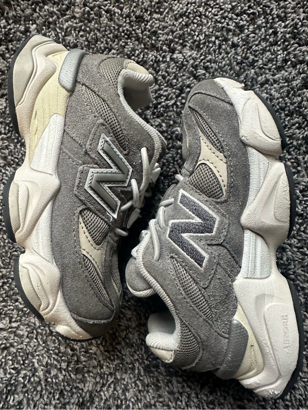 Toddler NEW BALANCE 9060 in Slate Grey Size 10 Easy On Sneakers